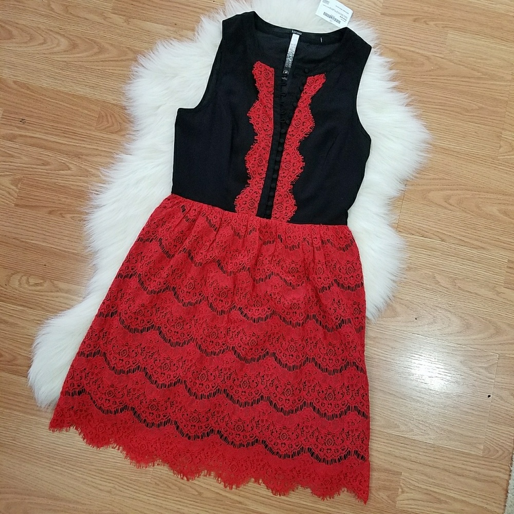 NWT Kensie Black & Red Lace Trim Dress w Buttons